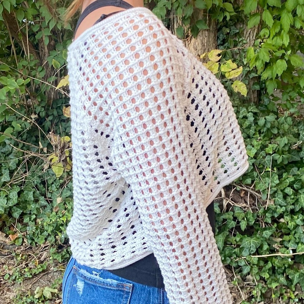 Ivory Crochet Knit Mesh Cropped Sweater SZ. Small Boho Lightweight EUC